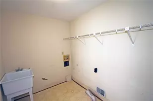 2070 Shallowford Park Manor, Roswell, GA 30075 - Photo 18