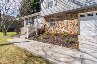 427 Arbour Run, Suwanee, GA 30024 - Photo 4