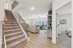 3706 Heron Creek Ct, Loganville, GA 30052 - Photo 4