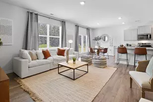 8193 Elkhorn Dr, Fairburn, GA 30213 - Photo 12