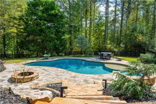 15895 Henderson Rd, Alpharetta, GA 30004 - Photo 66