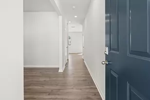 8189 Elkhorn Dr, Fairburn, GA 30213 - Photo 2