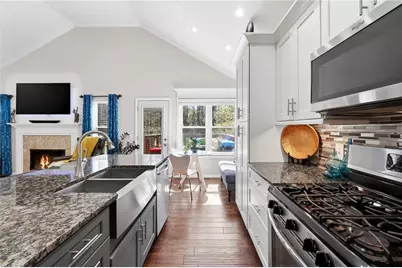 4559 Meadows Road, Powder Springs, GA 30127 - Photo 6