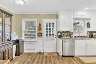 450 Valley Woods Cir SE, Conyers, GA 30094 - Photo 12