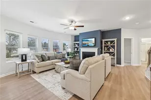 1332 Stephens Vw Dr, Loganville, GA 30052 - Photo 6