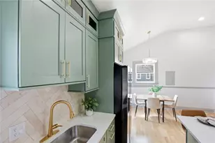 1050 Edie Ave SE, Atlanta, GA 30312 - Photo 16