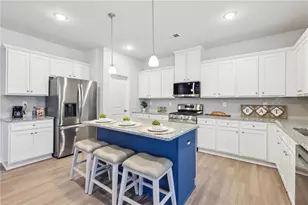 1322 Stephens Vw Dr, Loganville, GA 30052 - Photo 14