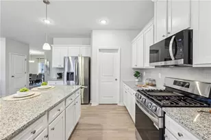 1312 Stephens Vw Dr, Loganville, GA 30052 - Photo 18