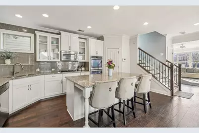 7895 Crownpoint Drive, Alpharetta, GA 30005 - Photo 18