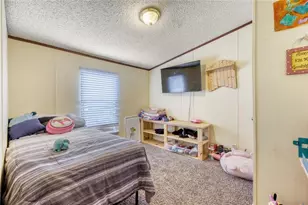 815 Cambridge Pkwy, Hampton, GA 30228 - Photo 18