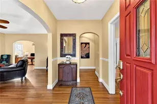 601 Ridgewood Ave, Gainesville, GA 30501 - Photo 4