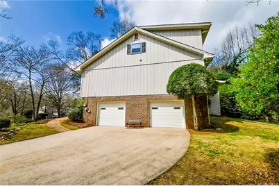 1297 Lakeshore Circle, Gainesville, GA 30501 - Photo 16