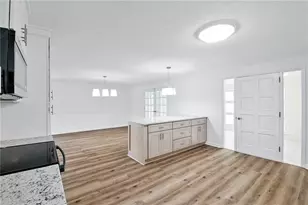 1297 Lake Shore Cir, Gainesville, GA 30501 - Photo 32