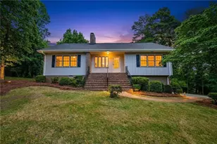 1297 Lake Shore Cir, Gainesville, GA 30501 - Photo 8