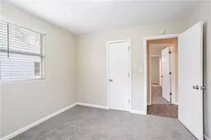 2519 Godfrey Dr NW, Atlanta, GA 30318 - Photo 14