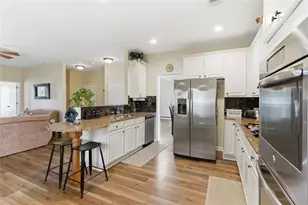 2725 Stillwater Lake Ln, Marietta, GA 30066 - Photo 10