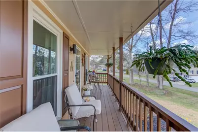 1521 Hunters Cove, Auburn, GA 30011 - Photo 4