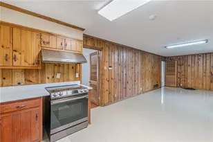 2110 La Vista Cir, Hapeville, GA 30354 - Photo 8