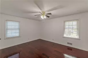 2110 La Vista Cir, Hapeville, GA 30354 - Photo 40