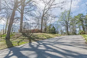 2110 La Vista Cir, Hapeville, GA 30354 - Photo 60