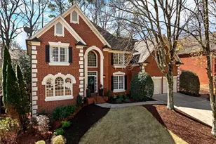 620 Lake Medlock Ct, Alpharetta, GA 30022 - Photo 46