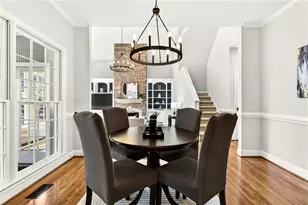 620 Lake Medlock Ct, Alpharetta, GA 30022 - Photo 8