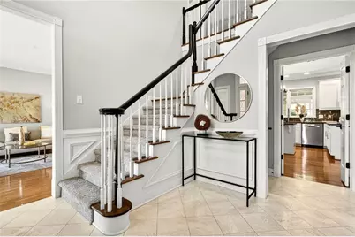 620 Lake Medlock Court, Alpharetta, GA 30022 - Photo 18