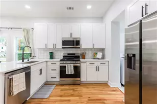 3320 Sims St, Hapeville, GA 30354 - Photo 8