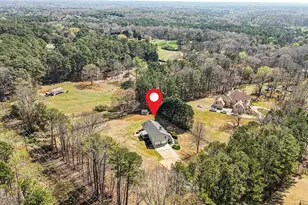 425 Midway Rd, Powder Springs, GA 30127 - Photo 2