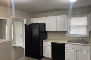 479 Hearth Pl, Lawrenceville, GA 30043 - Photo 6