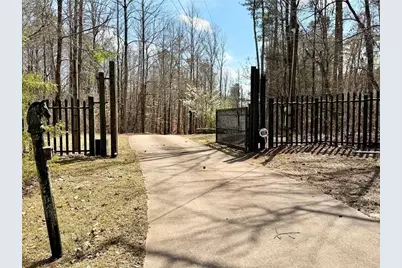 9011 Highpoint Road, Villa Rica, GA 30180 - Photo 2