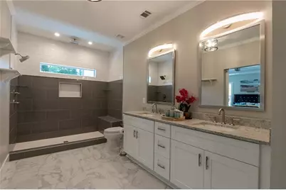 202 Haygood Avenue SE, Atlanta, GA 30315 - Photo 18