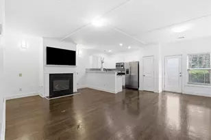 1076 N Village Dr, Decatur, GA 30032 - Photo 8