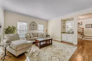 3833 Savannah Square E, Atlanta, GA 30340 - Photo 10