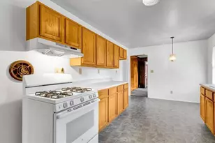 3272 Kingston Rd NW, Atlanta, GA 30318 - Photo 4