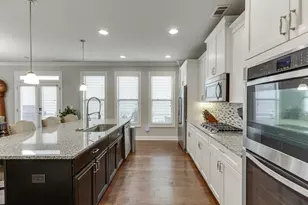 3971 Baverton Dr, Suwanee, GA 30024 - Photo 10