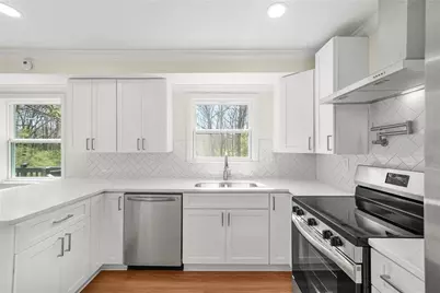 1460 Winchester Trail, Riverdale, GA 30296 - Photo 10