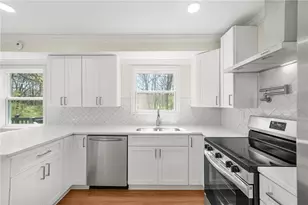 1460 Winchester Trail, Riverdale, GA 30296 - Photo 10