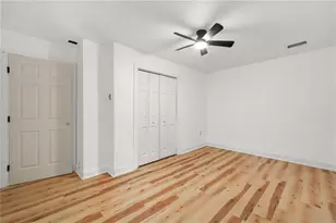 766 Pegg Rd SW, Atlanta, GA 30315 - Photo 16