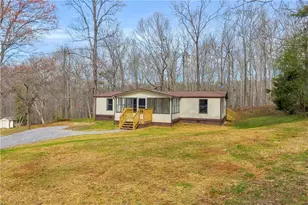 4934 Rilla Rd, Gainesville, GA 30506 - Photo 4