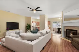 1102 Pleasant Oaks Ct, Lawrenceville, GA 30044 - Photo 8
