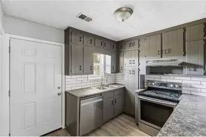 1156 Pinedale Circle NW, Conyers, GA 30012 - Photo 16