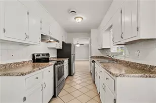 727 S Carter Dr, Jonesboro, GA 30236 - Photo 16