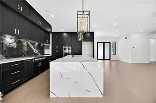 127 Deer Cyn Dr, Auburn, GA 30011 - Photo 10