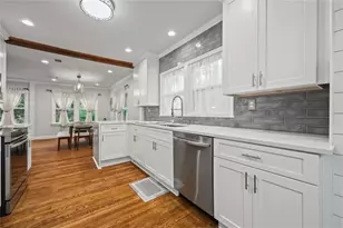 10 Claire Dr SE, Atlanta, GA 30315 - Photo 16