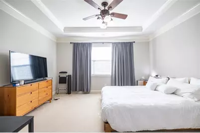 2028 Cobblestone Circle NE, Atlanta, GA 30319 - Photo 10