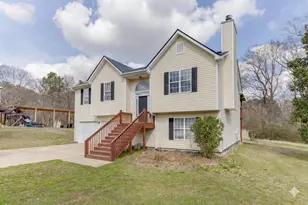 224 Whistleville Ct, Winder, GA 30680 - Photo 2
