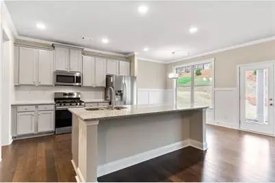 5984 Spring Way, Stonecrest, GA 30038 - Photo 8