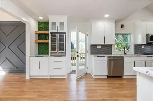 949 Sylvan Pl SW, Atlanta, GA 30310 - Photo 10