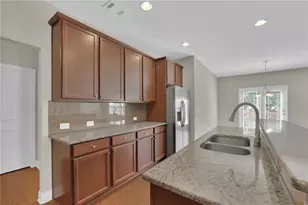 1710 Eastbrooke Pl, Suwanee, GA 30024 - Photo 12